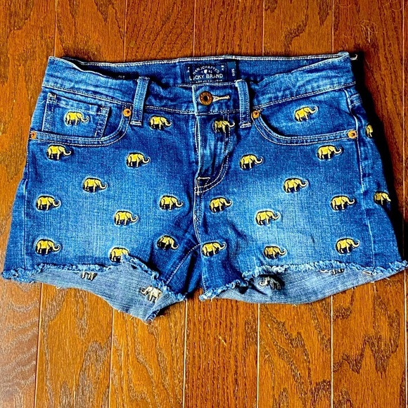 Lucky Brand women’s Malibu Short with elephant embellishment size 0 - Picture 1 of 4